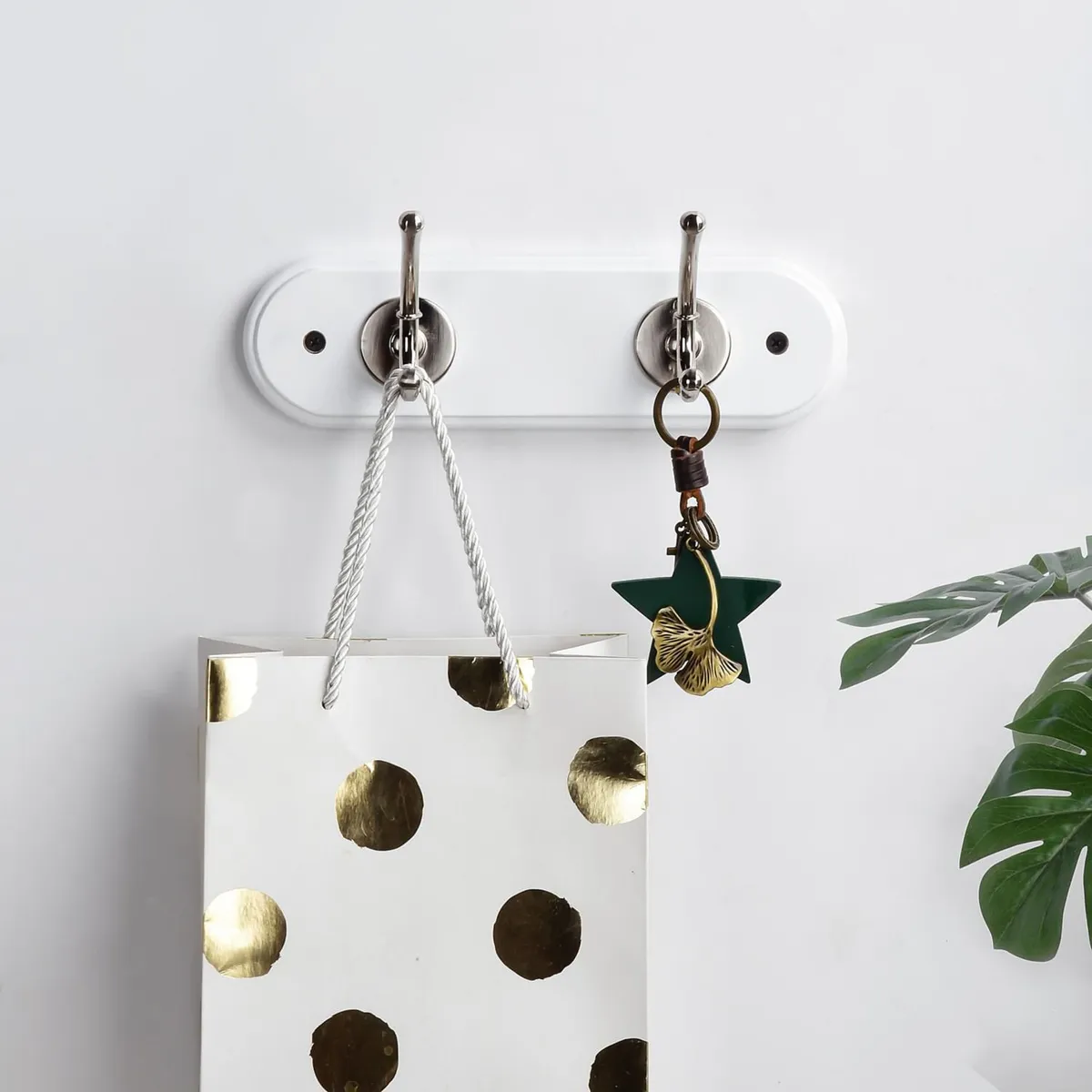 JUST HOME COLLECTION - Perchero de Pared 2 Ganchos Blanco