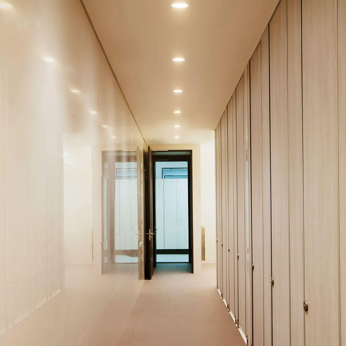 PHILIPS - Downlight Led Redondo 18W Luz Cálida