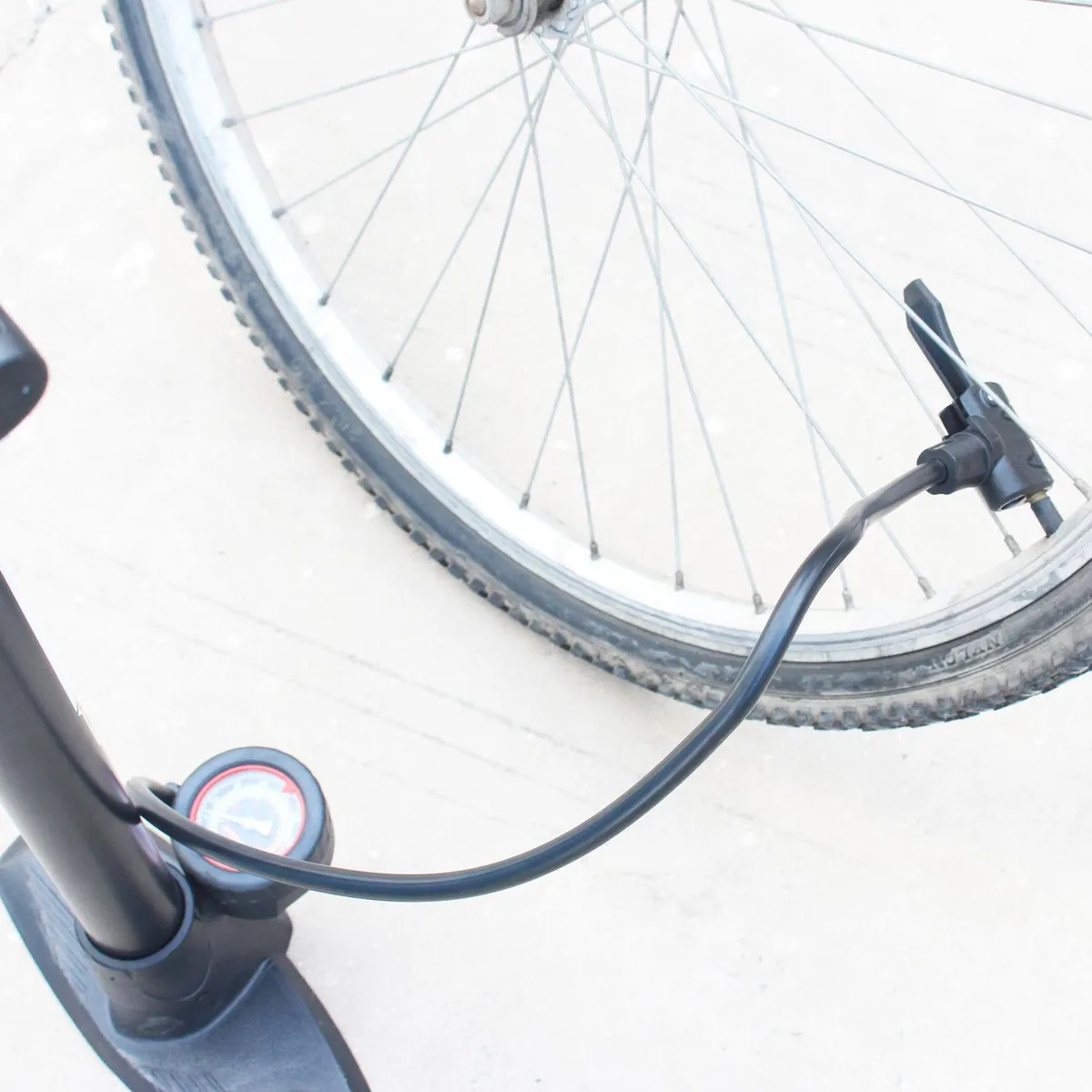 AUTOSTYLE - Inflador de Llantas Autostyle