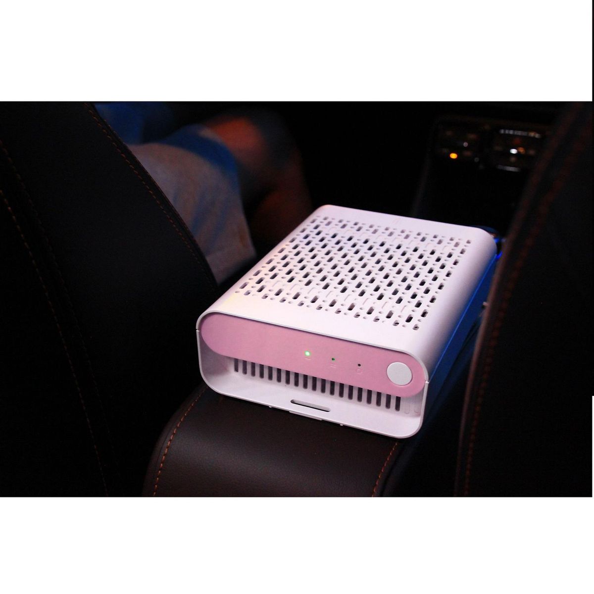 Purificador de Aire para Auto 12V Blanco, marca GENERICO - Foto 2