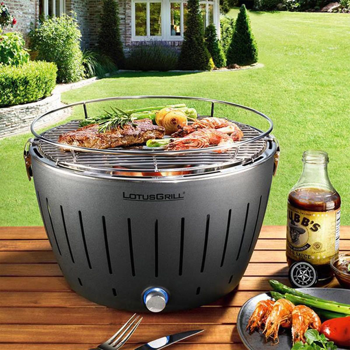  - Parrilla a Carbón Lotus Grill Negro
