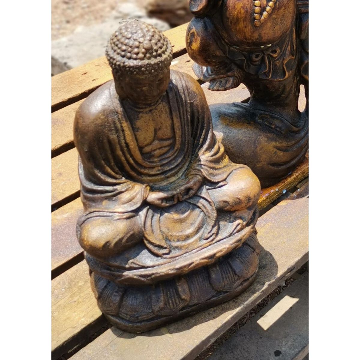 GENERICO - Figura Buda en Lotus Poliresina Marrón 17x30x19cm