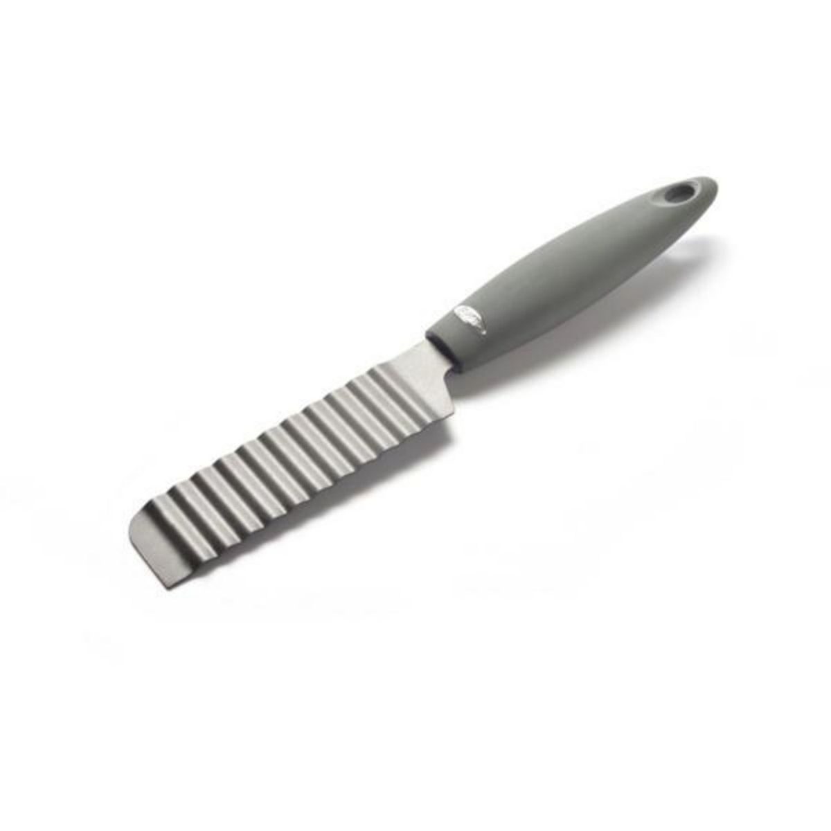 GLOBAL - Cortador Ondulado Gris 24cm