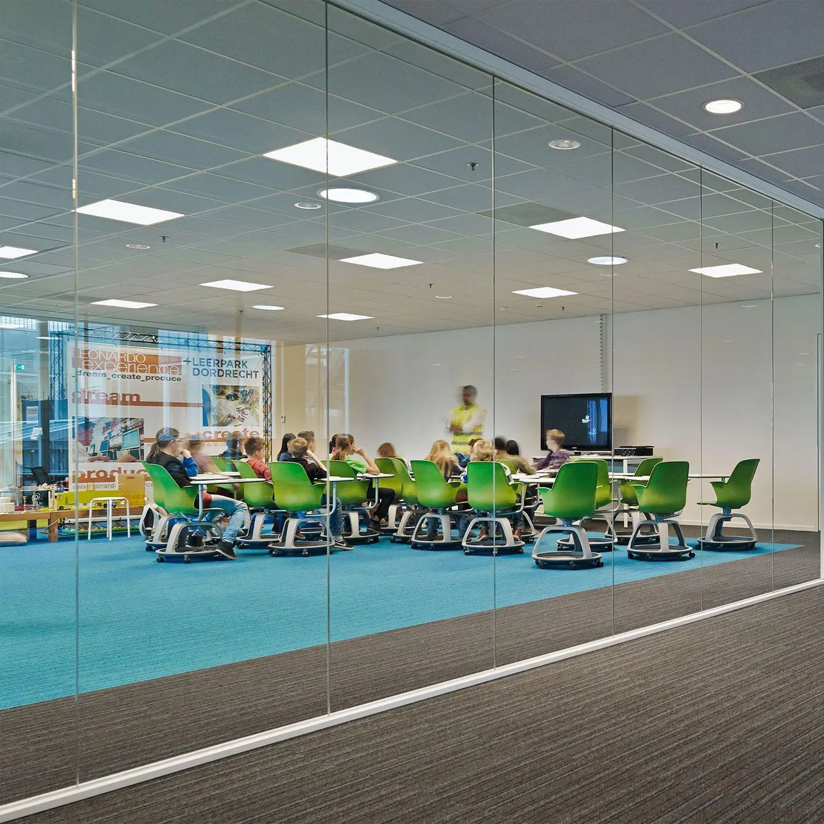 PHILIPS - Panel LED 36W para Empotrar 60x60cm Luz Fría