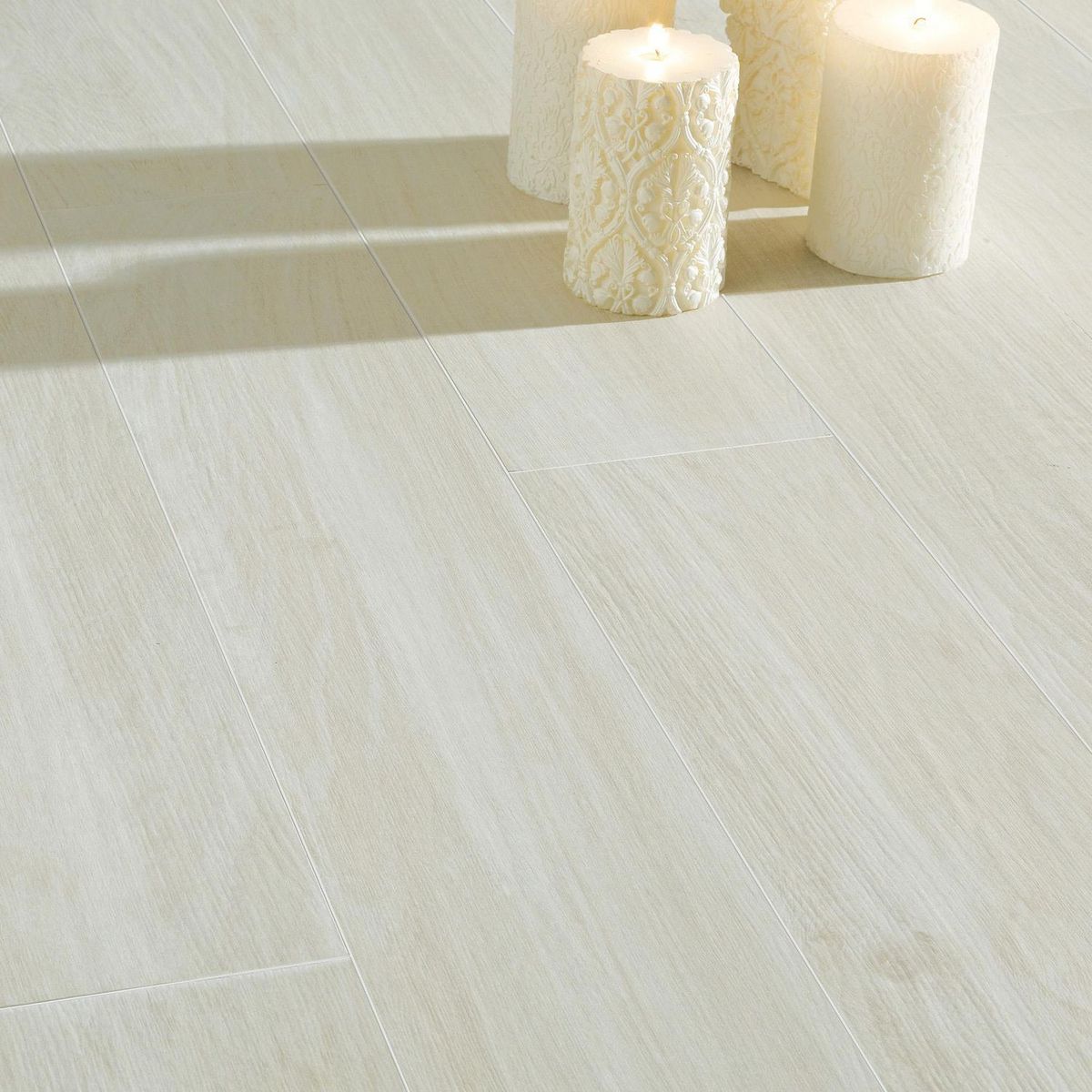 GRESPANIA - Porcelanato Patagonia Azahar Maderado Blanco 19.5x120cm