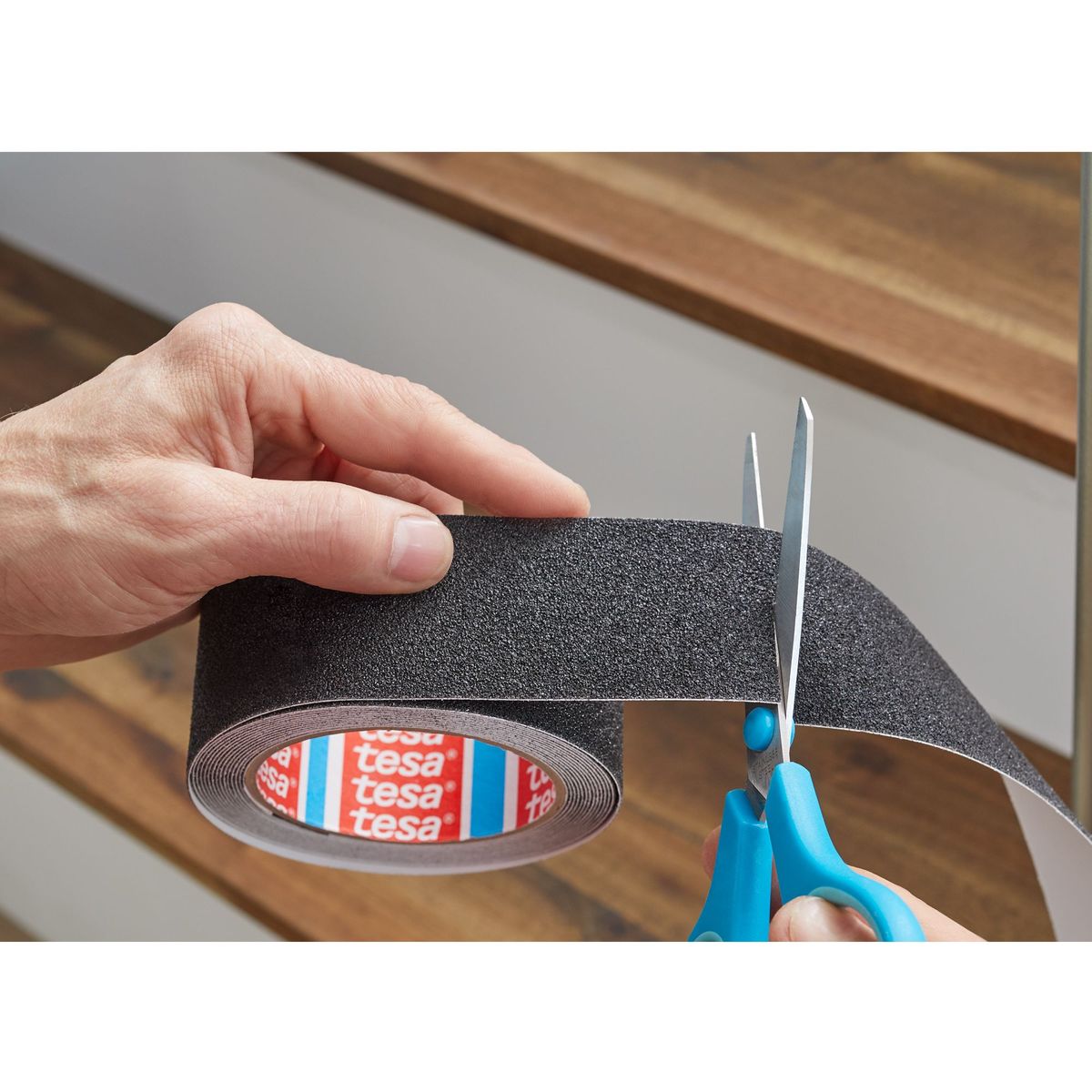 TESA - Cinta Antideslizante Extra Resistente TESA 25 mm. x 5 m.