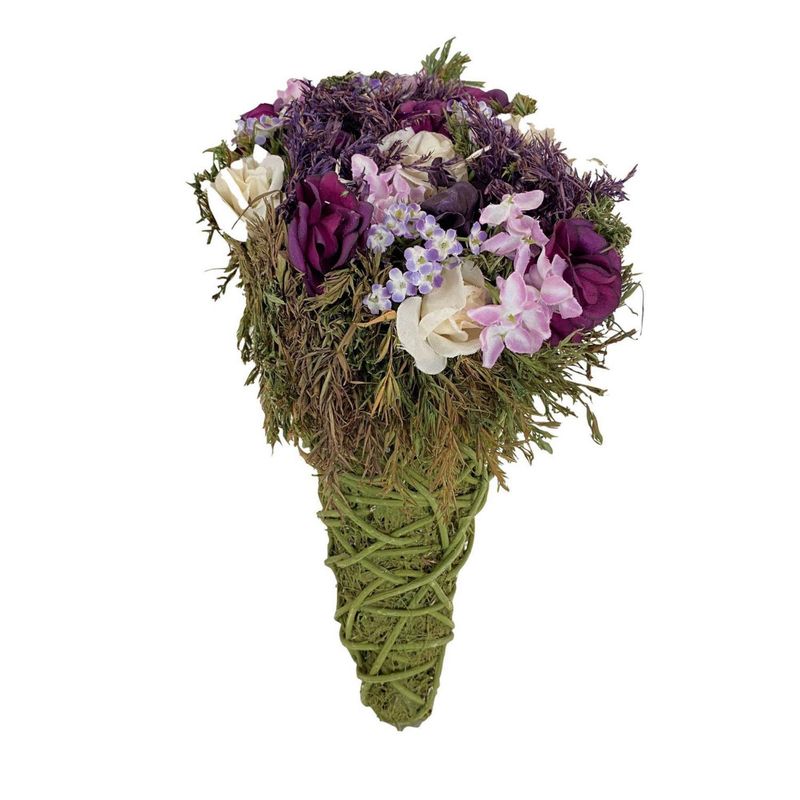  - Arreglo Floral En Cono Morado