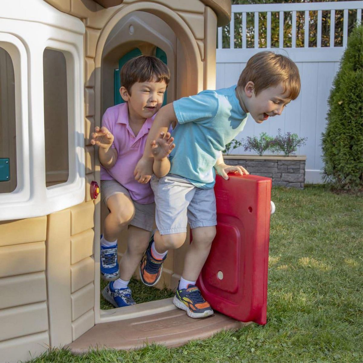 STEP 2 - Casita de Juego para Niños Welcome Home