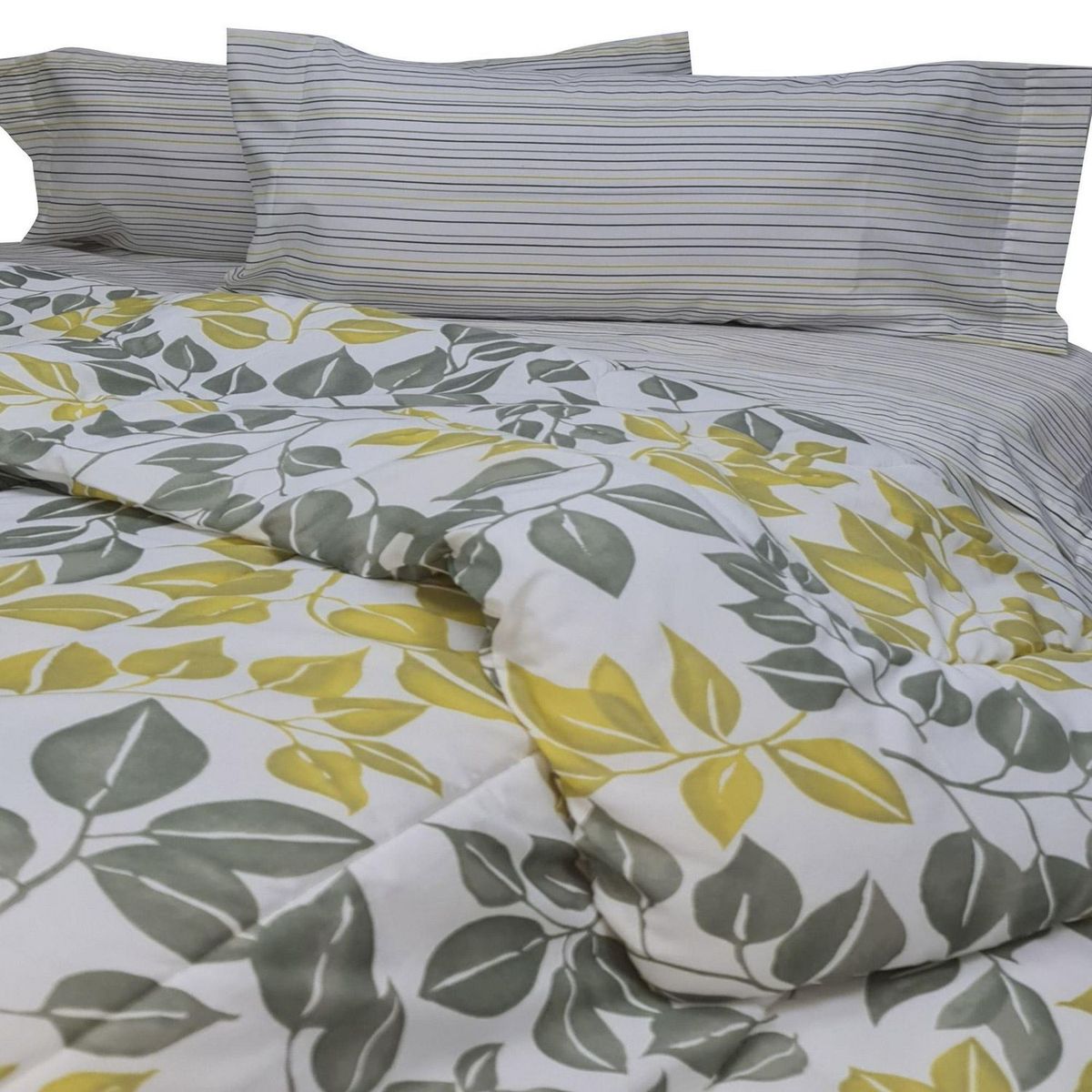 CASA BONITA - Edredón Estampado Flores 1.5 Plazas