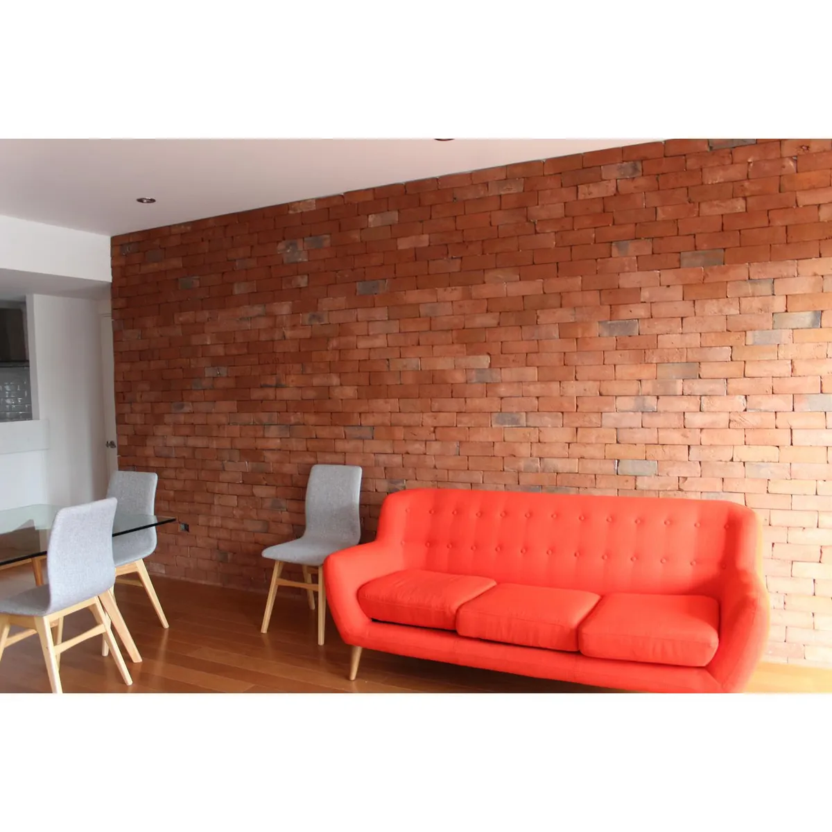 ROCOCHO - Piedra Rococho Natural 7x20cm 1.00m2