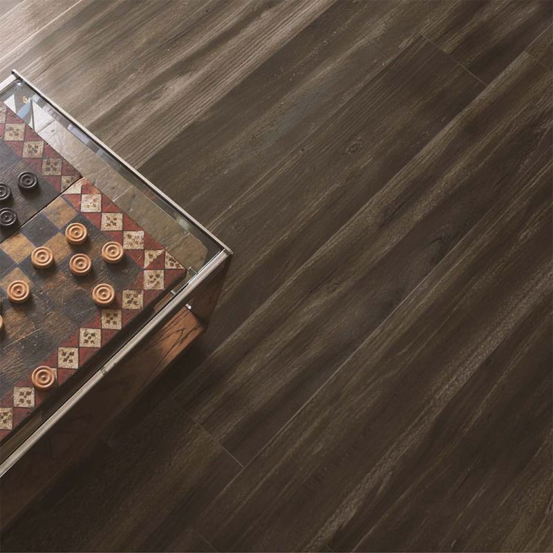 KLIPEN - Cerámica Garden Marrón Maderada 20.5x122.5cm 1.46m2 para piso