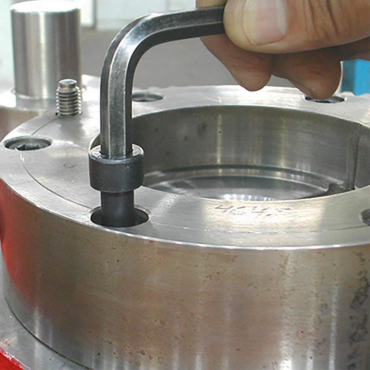 MAMUT - Perno Socket Métrico M4-07x12 2 unid