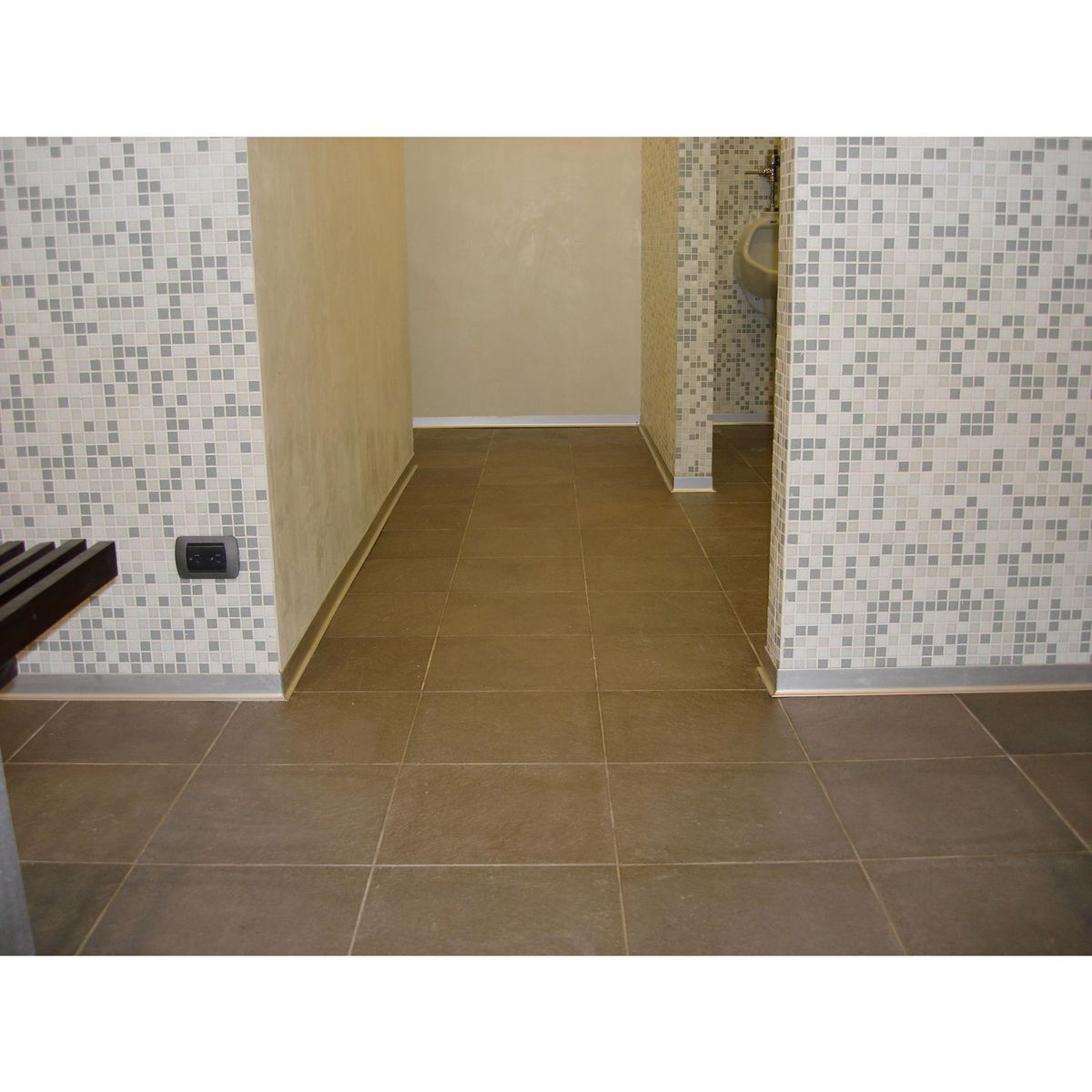 SPAZIO - Piedra Torreón Marrón 33x33cm 0.22m2