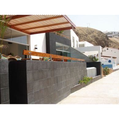 Laja Fina Gris Oscuro 40x40cm 0.32m2