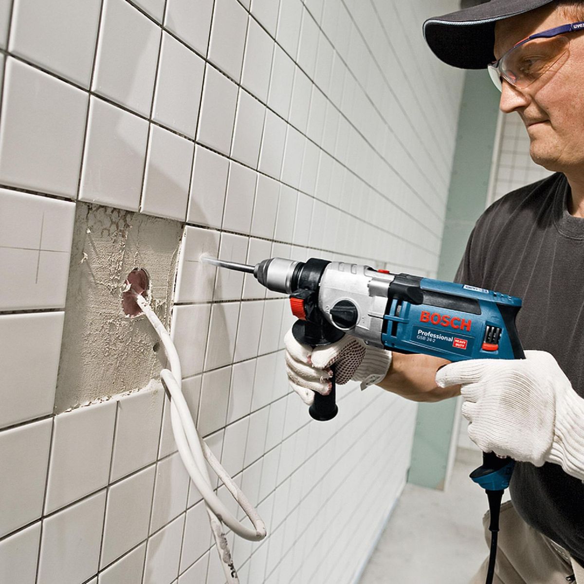 BOSCH - Taladro Percutor Eléctrico Bosch 13mm 1100W