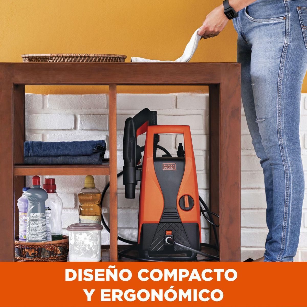 BLACK+DECKER - Hidrolavadora Eléctrica Black & Decker 1400W