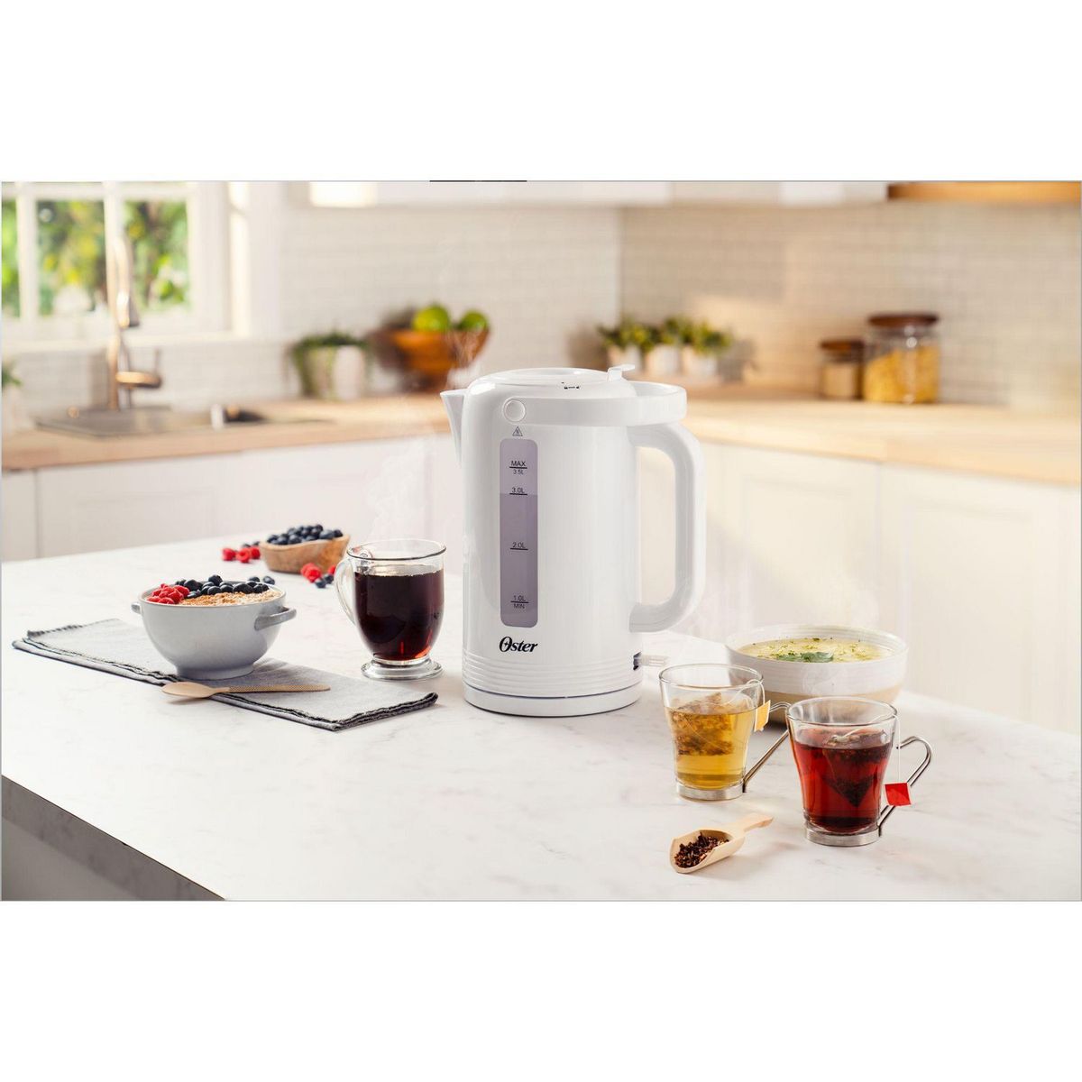 OSTER - Hervidor Eléctrico 3.5L Blanco
