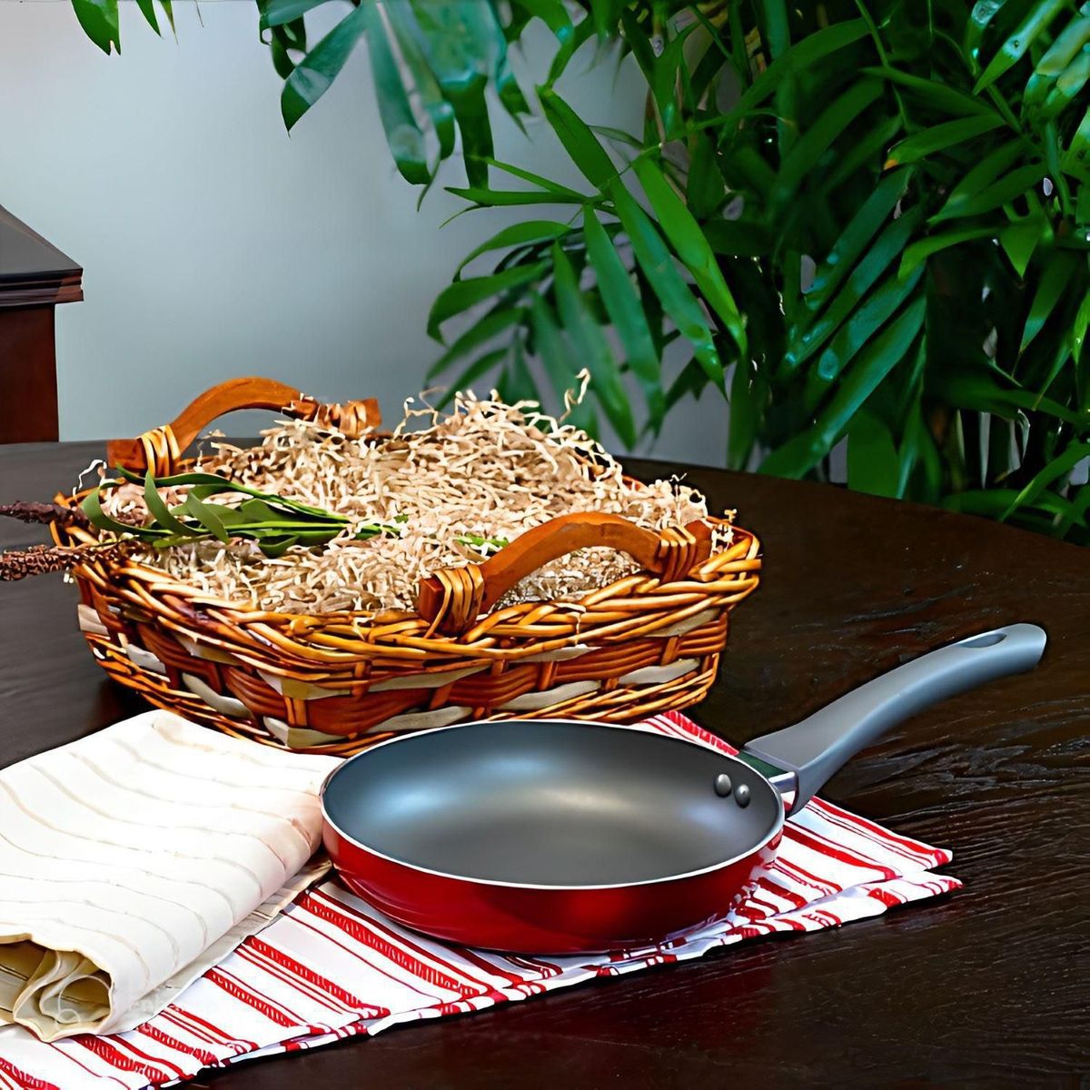 OSTER - Sartén Aluminio Antiadherente 24cm Rojo