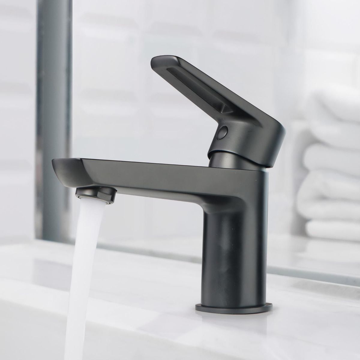 GENERICO - Llave de Lavatorio Mezcladora Monocomando Tempra Negro Mate