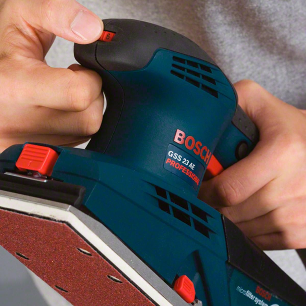 BOSCH - Lijadora Orbital 160W GSS 23 AE Bosch