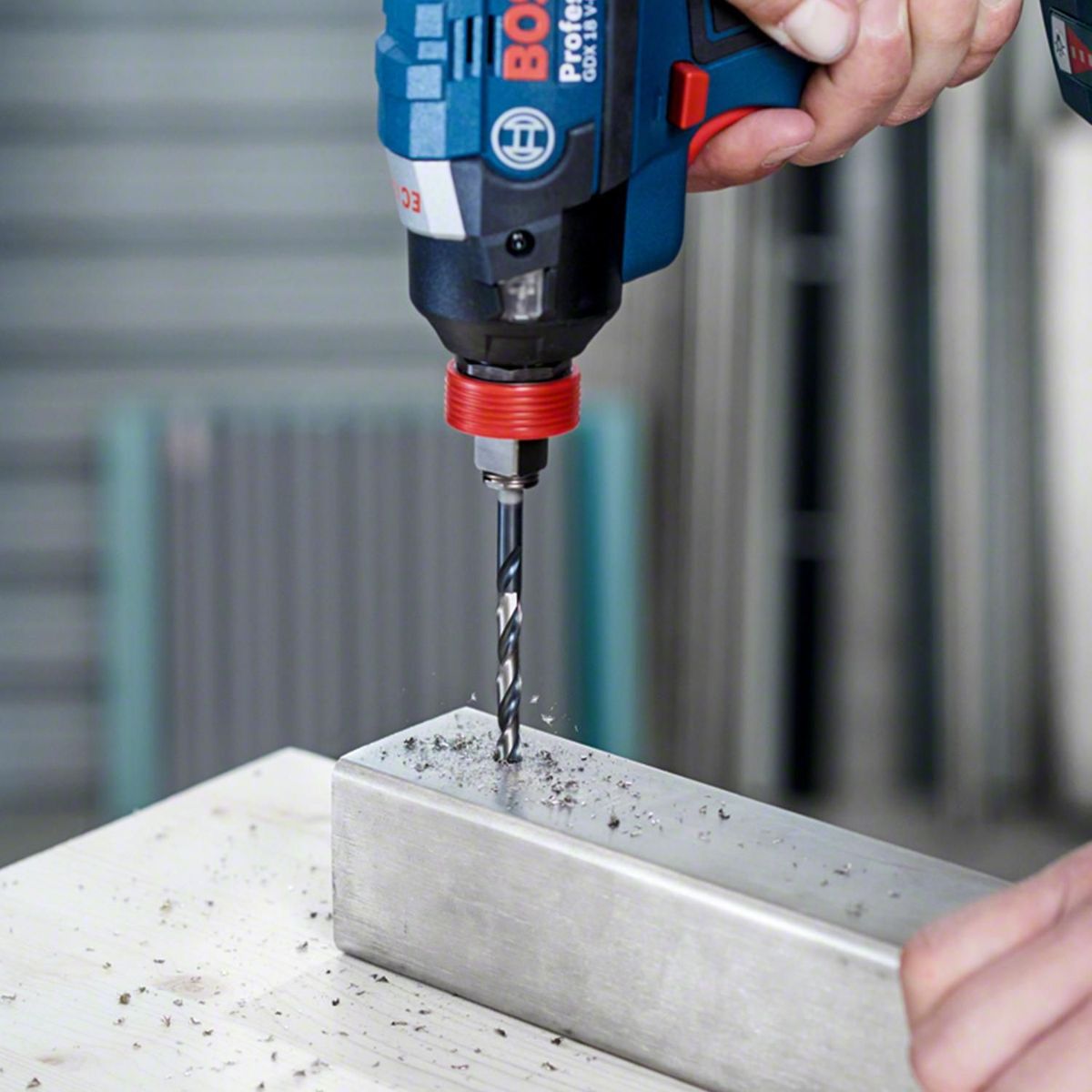 BOSCH - Set de Puntas y Brocas en Titanio Bosch 103 unidades + Canguro