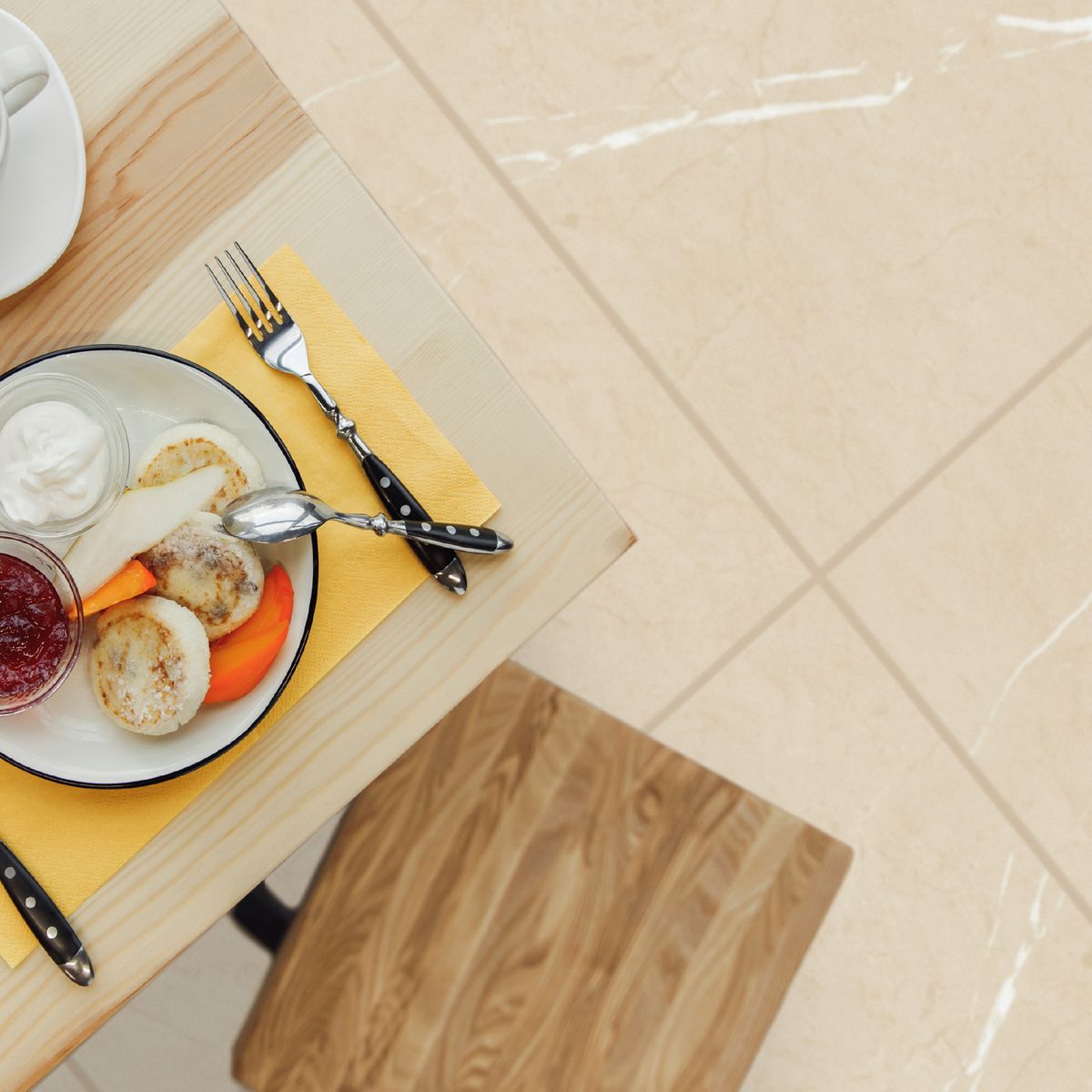 GALA - Cerámica Marfil 60x60 Maderadas Brillante 1.44 m2 Pulpis