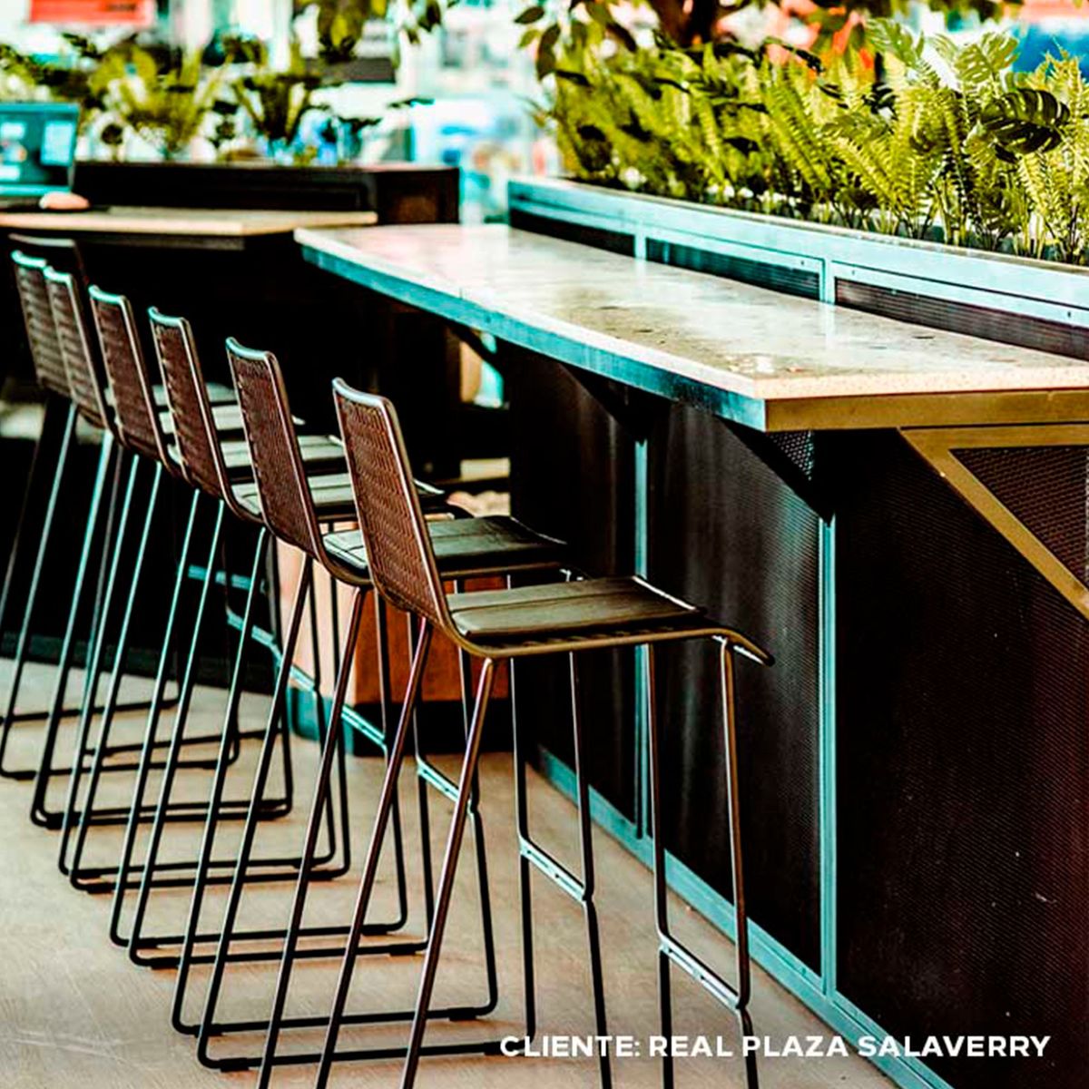 ZIYAZ - Silla Bar 500 Grados Cojín Negro