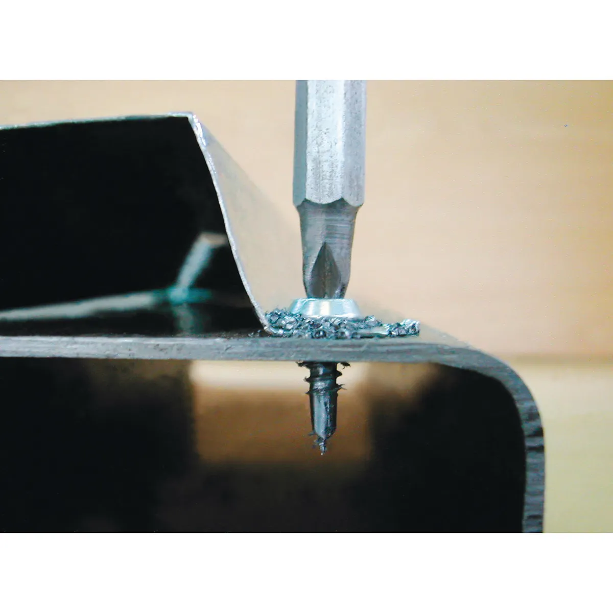 MAMUT - Tornillo Autoperforante Framer Punta Broca 7x7/16" x 1000 unid.