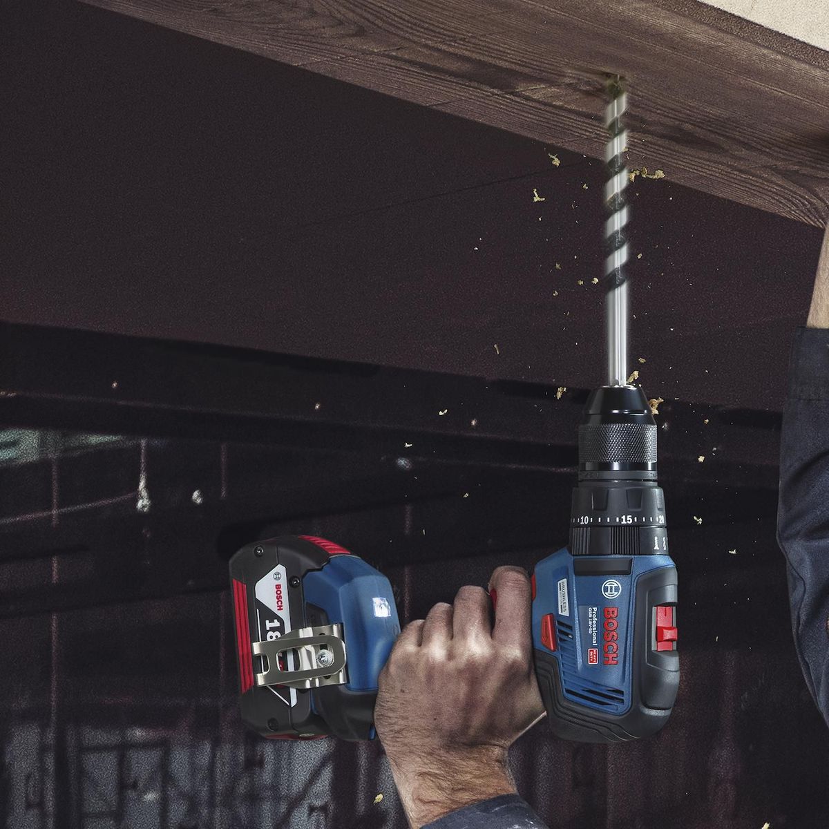 BOSCH - Taladro inalámbrico Bosch GSB 18V-50 + 1 bat + maletín + Set de Puntas y Brocas Bosch X-Line 34 unid