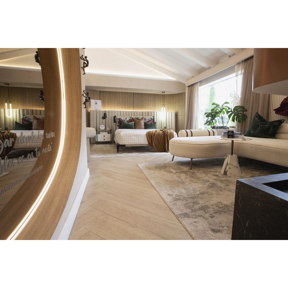 SAN LORENZO - Cerámica Beige 20x120 Maderadas Mate 1.51 m2