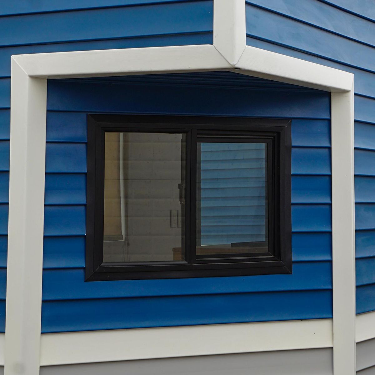 NEFUSAC - Ventana Pvc Corrediza Laminado de 6 mm Negro