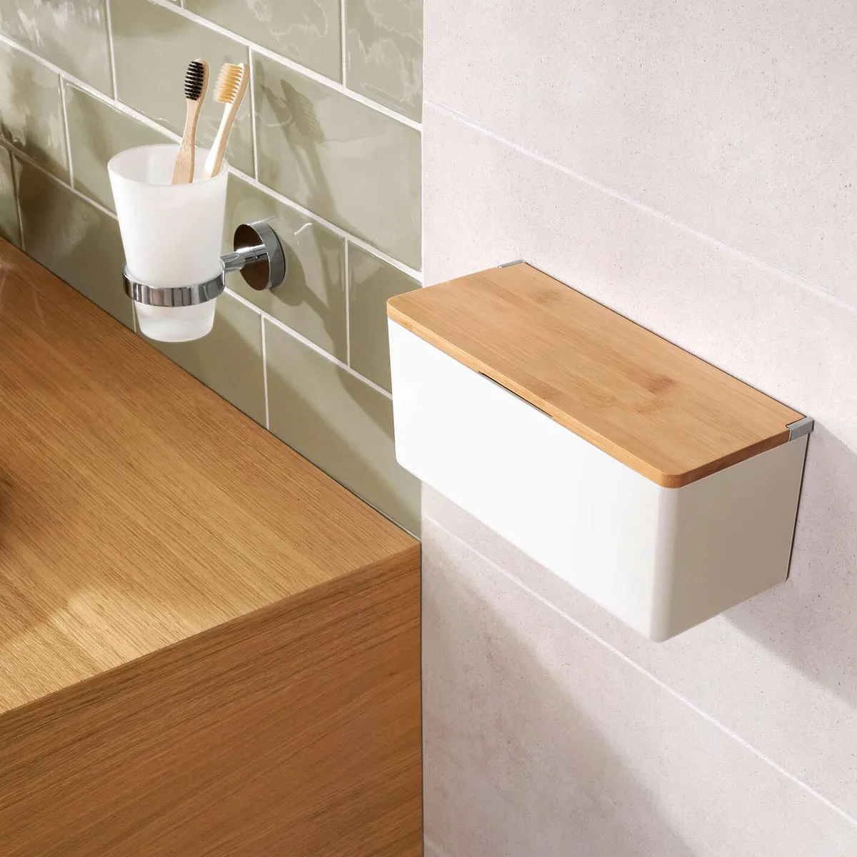 TESA - Caja Autoadhesiva Baño M