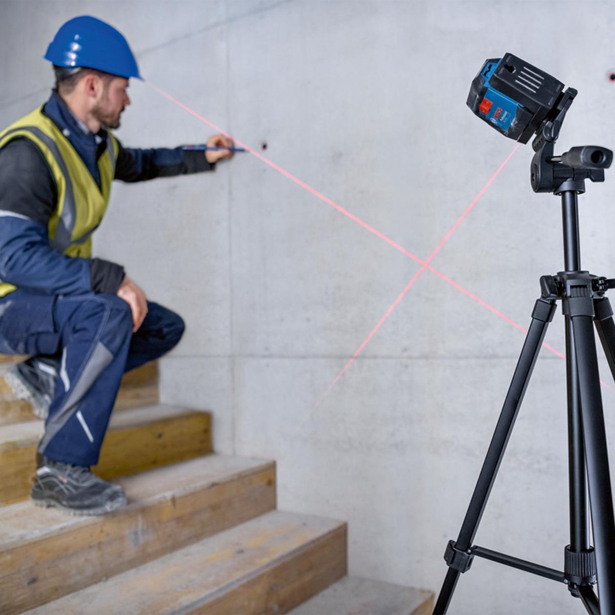 BOSCH - Nivel láser verde Bosch GLL 12-22 G, 12m+ soporte giratorio