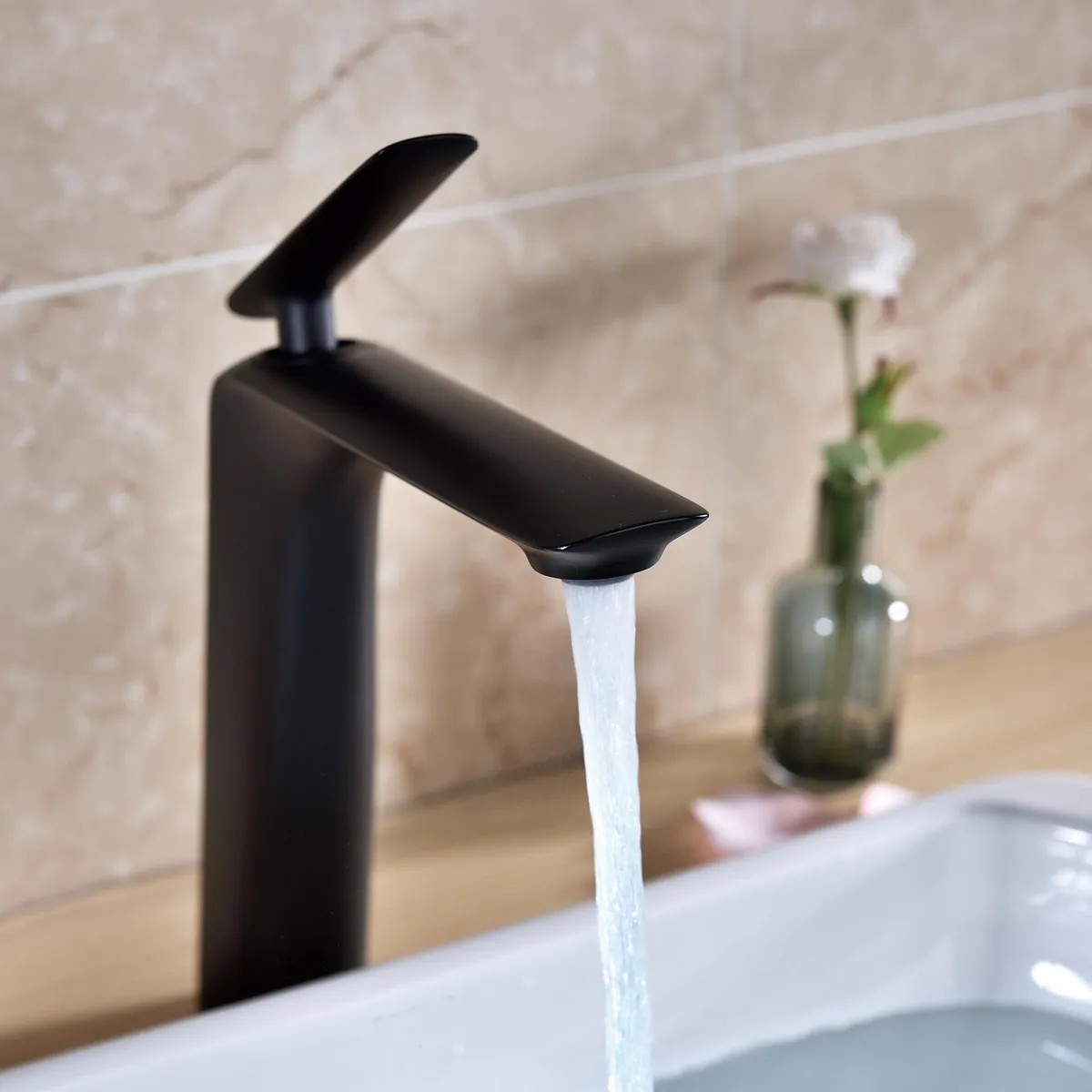 VAINSA - Llave de Lavatorio Monomando Alto Cosmopolitan Mate Negro