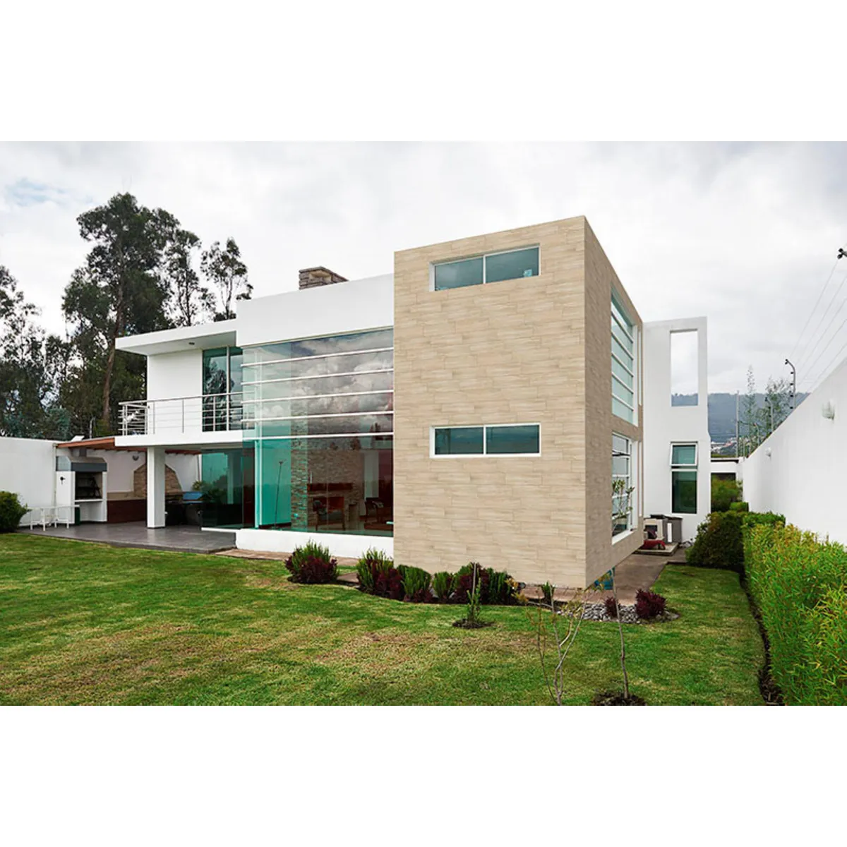 SAN LORENZO - Ceramica Beige Maderado 20x61cm 1.86m2