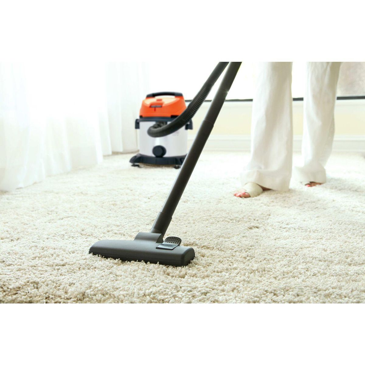 BLACK+DECKER - Aspiradora de Polvo y Agua 20L 1400W Black & Decker