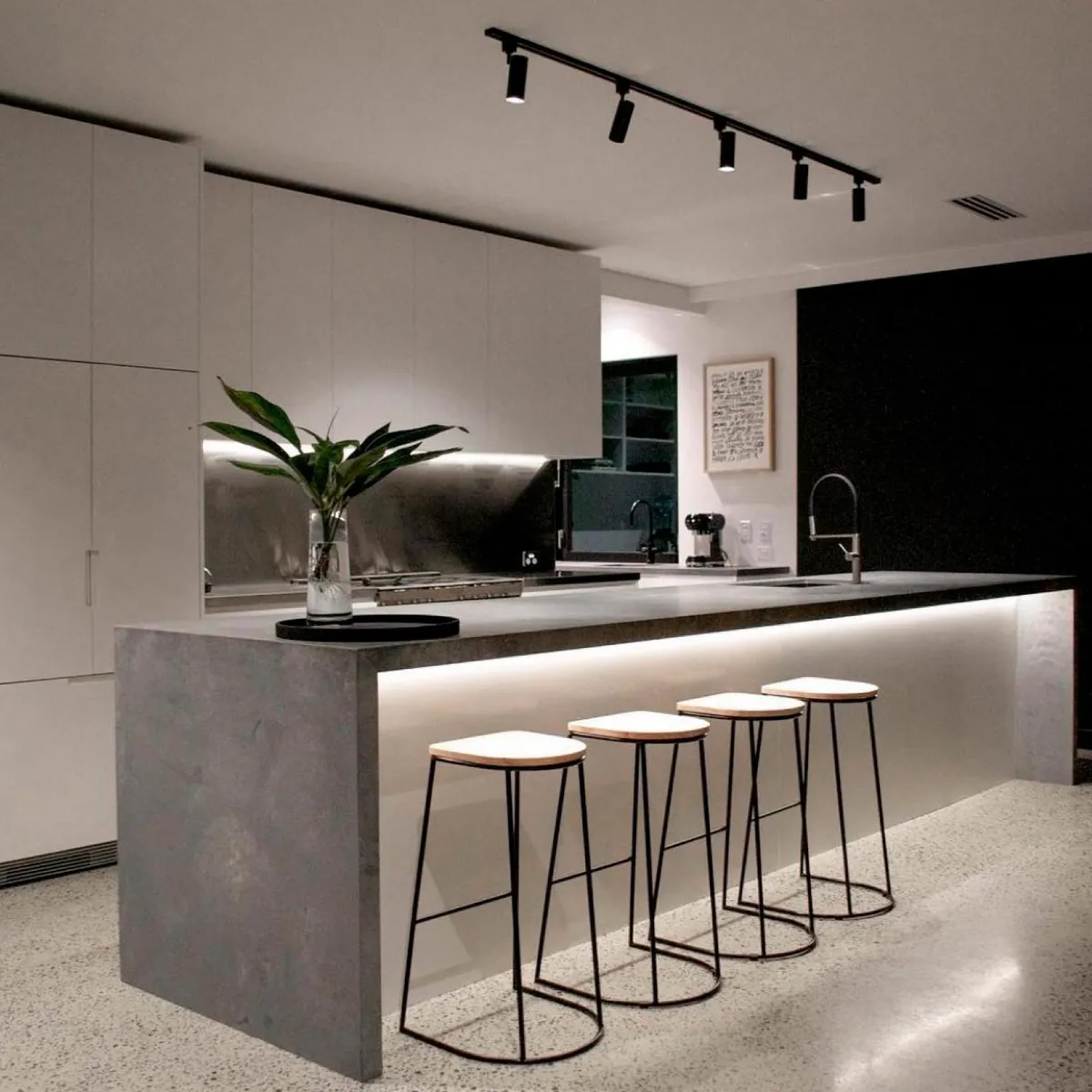 LIGHTECH - Riel De 1 Metro Color Negro