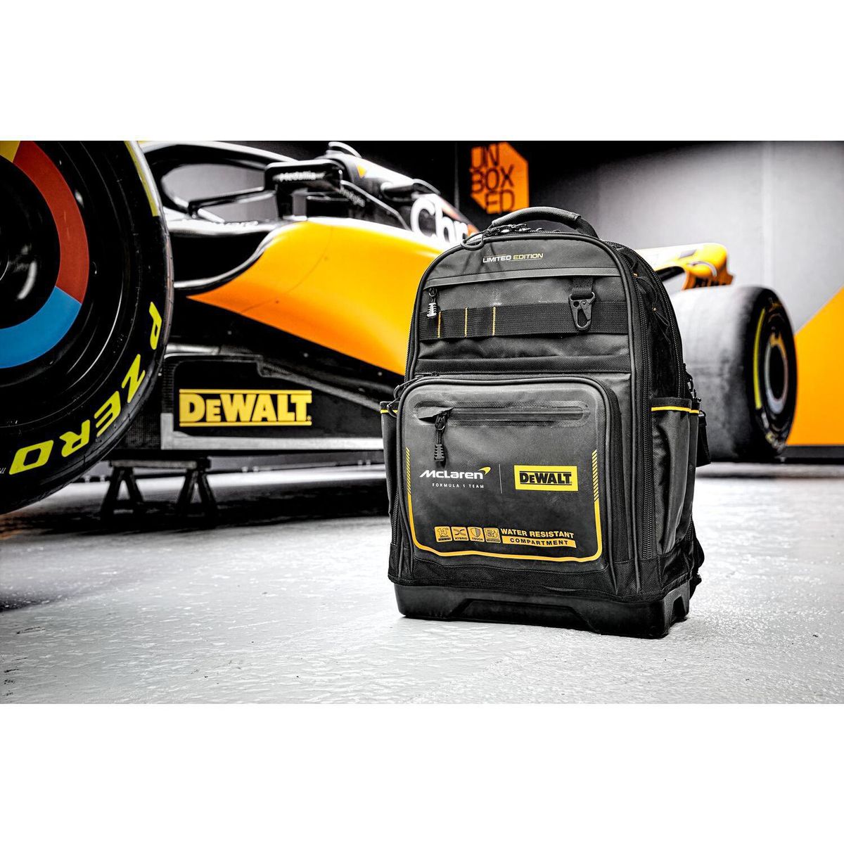 DEWALT - Mochila Mclaren F1 Team Pro Dewalt