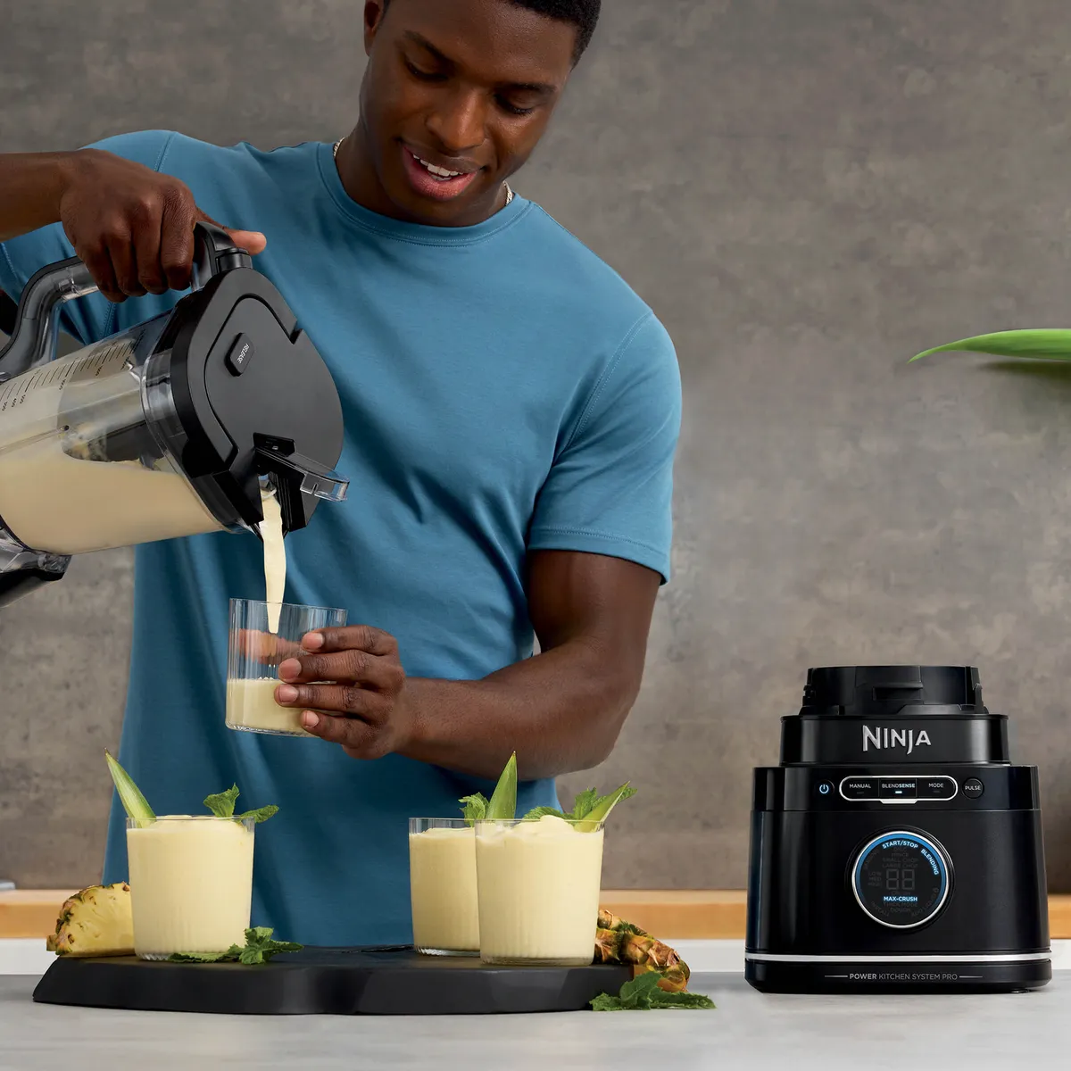 NINJA - Licuadora Blend Sense 2.13 Litros Negro TB401EU.