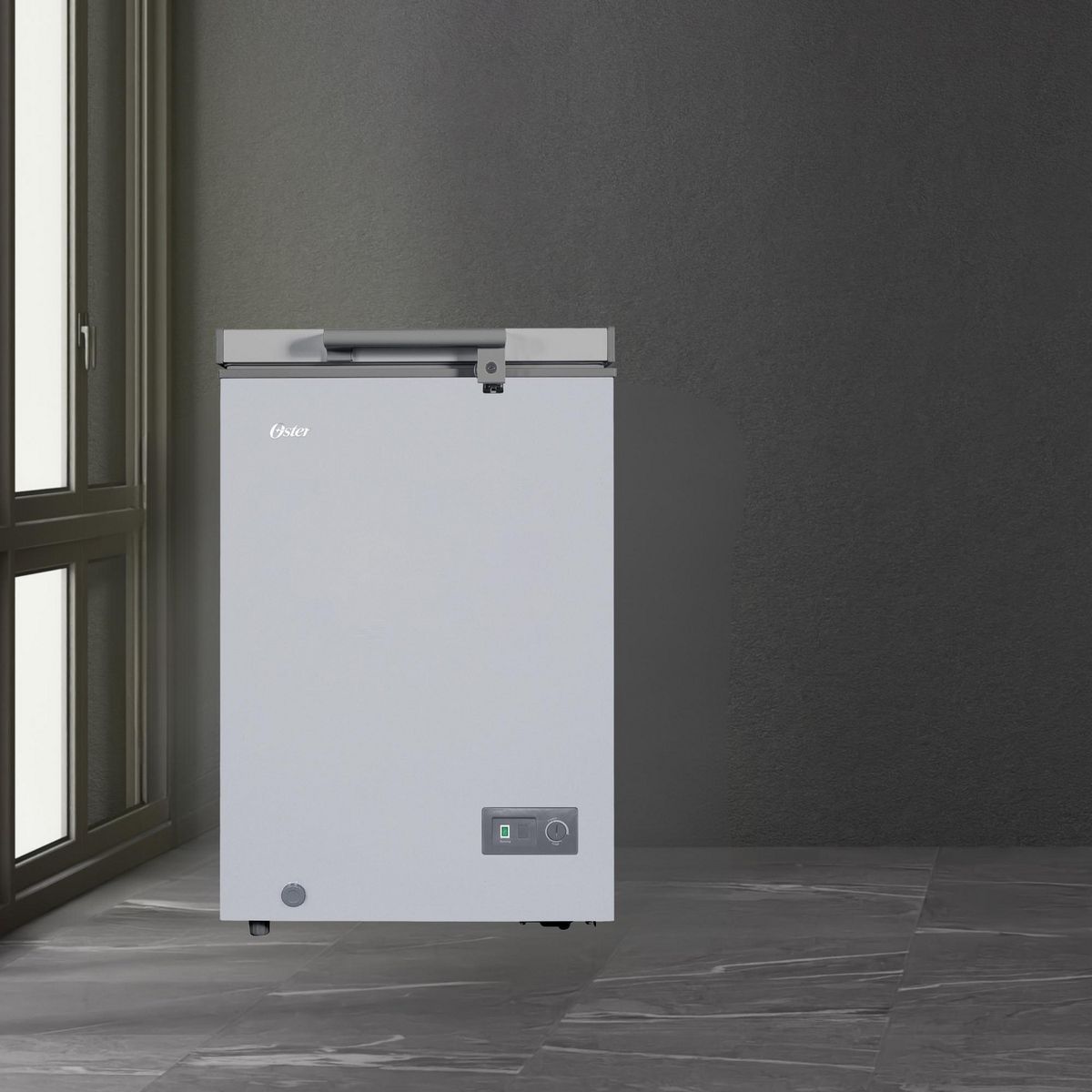 OSTER - Congelador Horizontal 145 Litros Plateado OS-PCF5001S