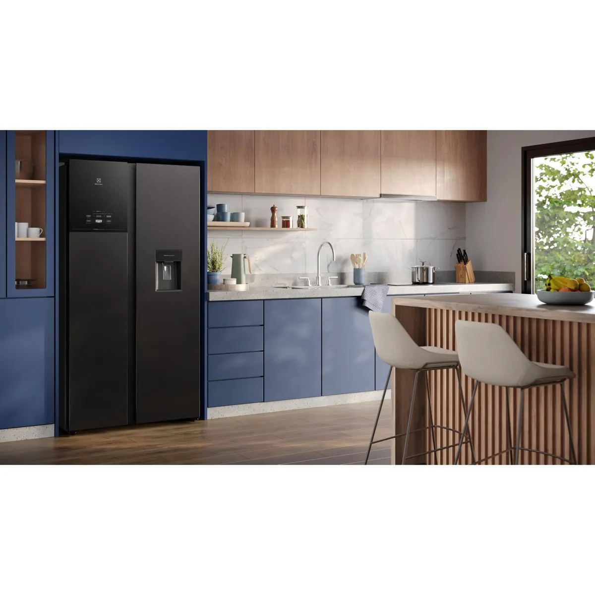 ELECTROLUX - Refrigeradora Side By Side 611L Negro ERS65F2P5BB