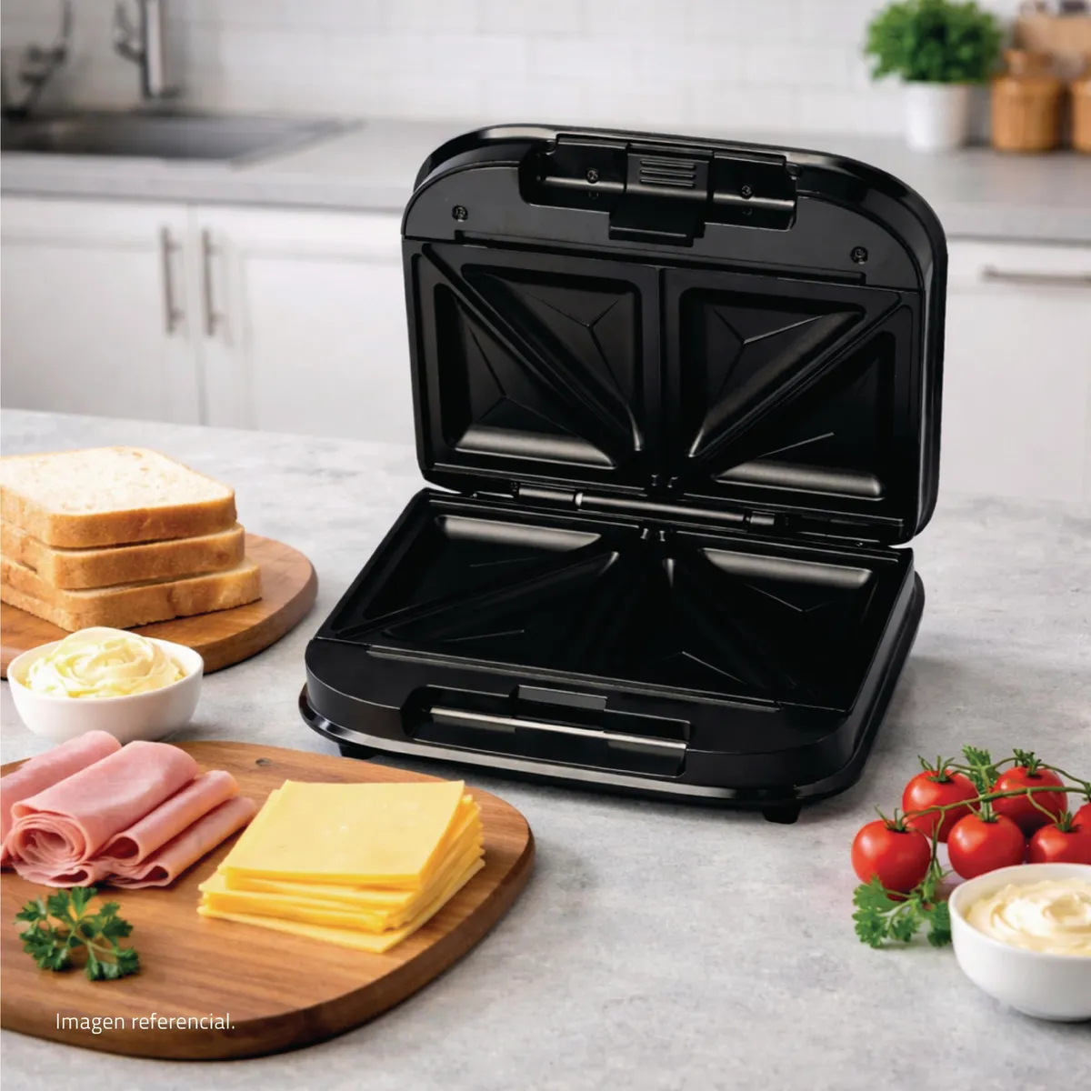Sandwichera Color Negro Modelo SI-700N, marca INDURAMA - Foto 2