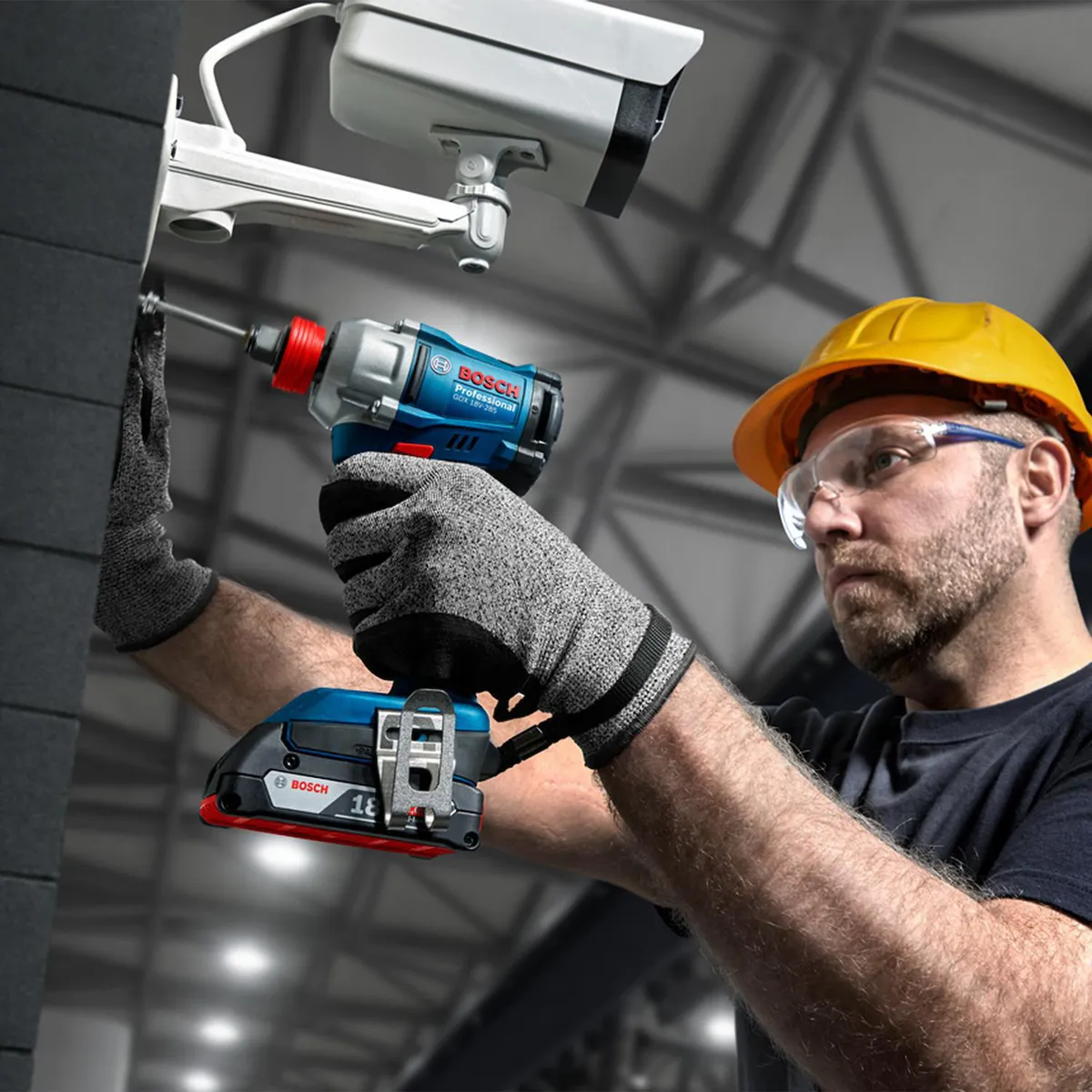 Taladro Percutor 18V + Llave de Impacto + 3 Baterías + Cargador + Maletín, marca Bosch - Foto 2