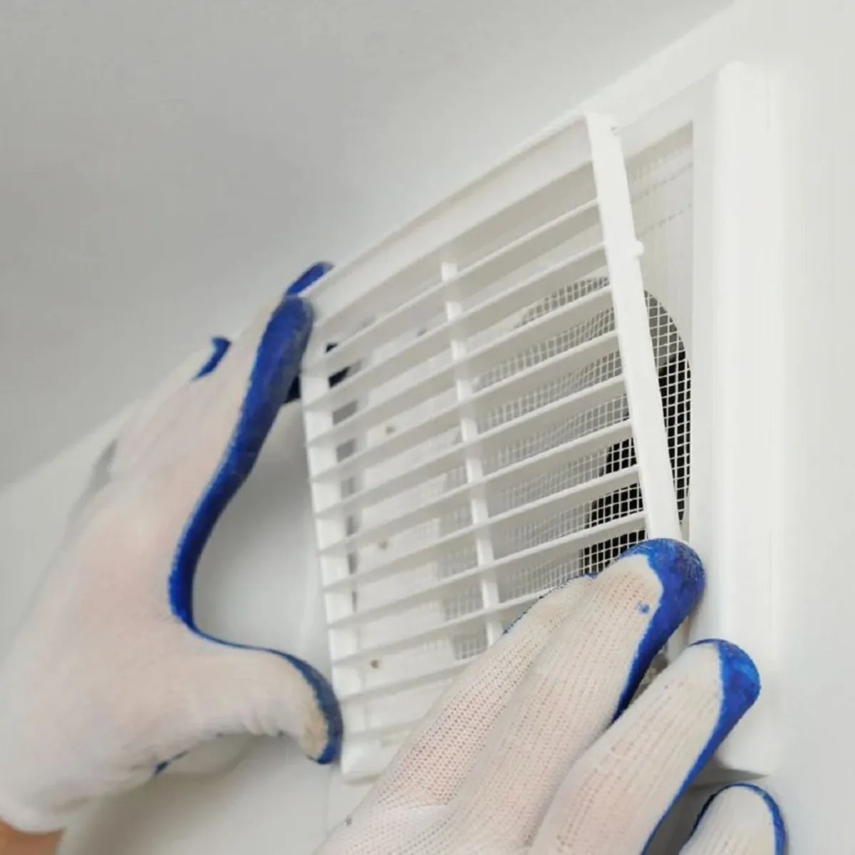 GENERICO - Rejilla de Ventilación 114x274 mm.