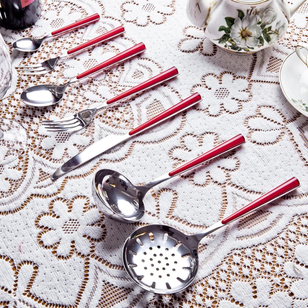 JUST HOME COLLECTION - Set Cubiertos con Rack 32 Piezas Rojo