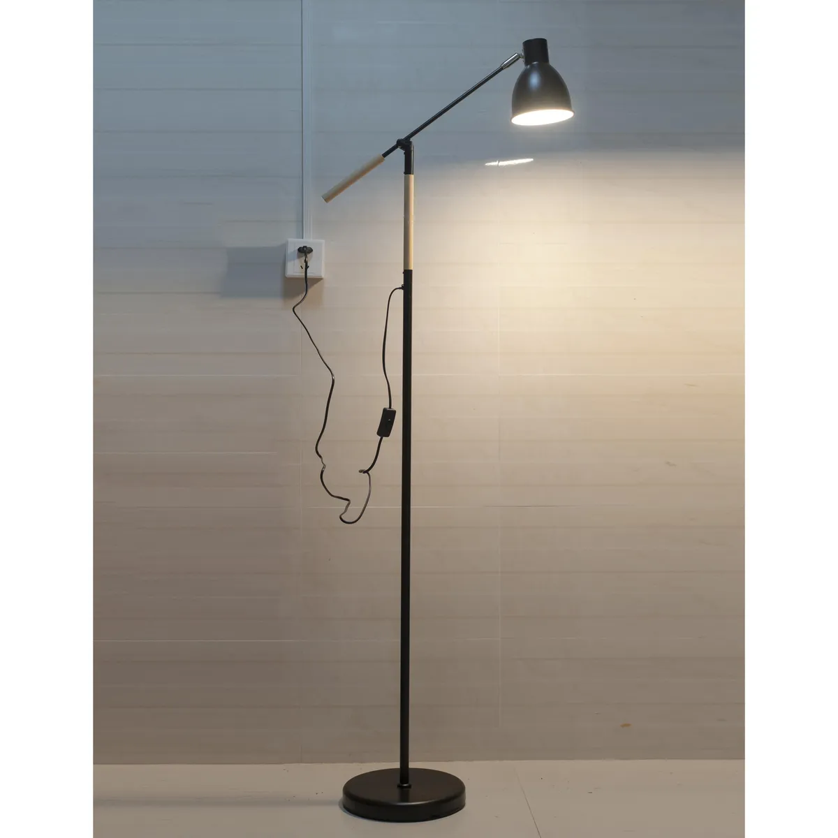 JUST HOME COLLECTION - Lámpara de Pie Luxy 1L E27