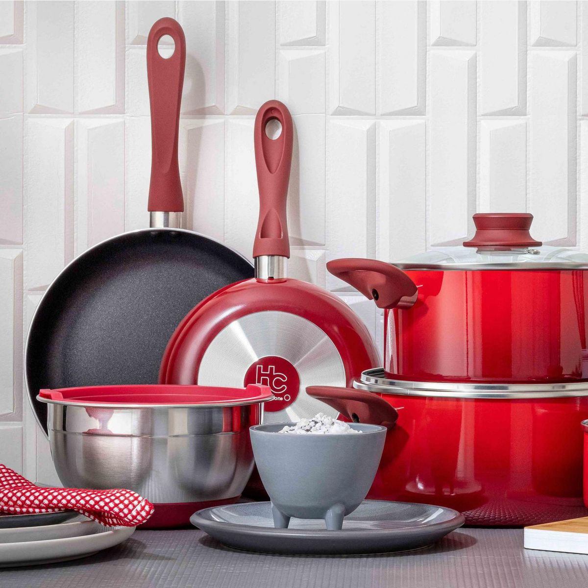 JUST HOME COLLECTION - Bowl Acero Tapa Base Roja 18cm