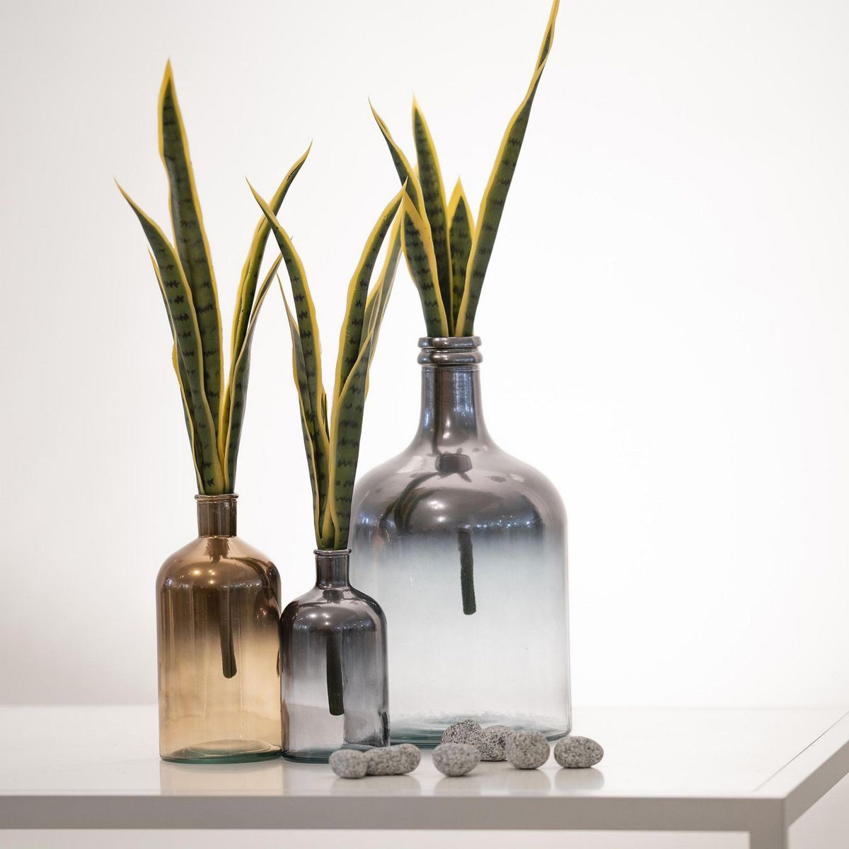 VIDRIOS SAN MIGUEL - Botella Retro de Vidrio Gris 43cm