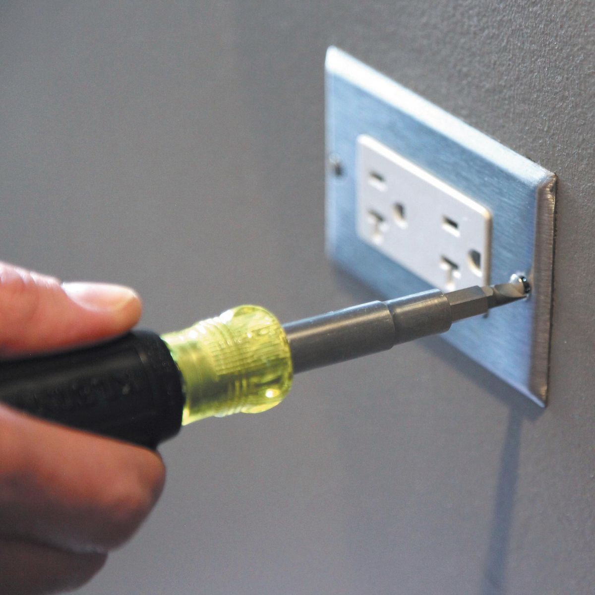 KLEIN TOOLS - Destornillador 11 en 1 Multipro