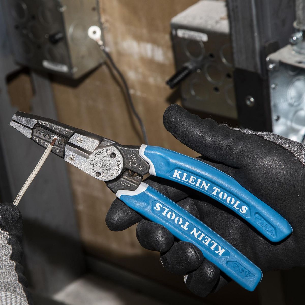 KLEIN TOOLS - Pelacable Alta Resistencia 10-20 AWG